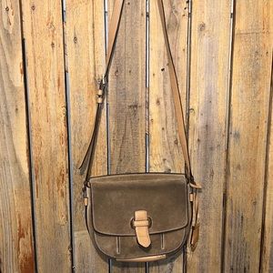 Micheal Kors Tan Leather Shoulder Bag